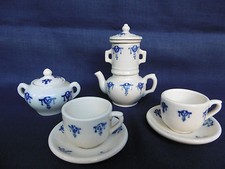 DINETTE ANCIENNE EN GRES DE ST