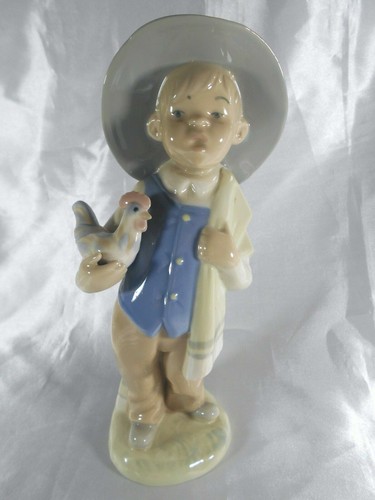 Superbe grande figurine - grande,