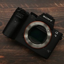 Sony a7 II ILCE-7M2 Mirrorless