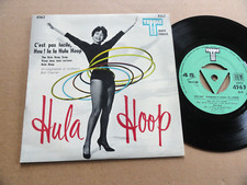 DISQUE 45T HULA HOOP   " C'EST
