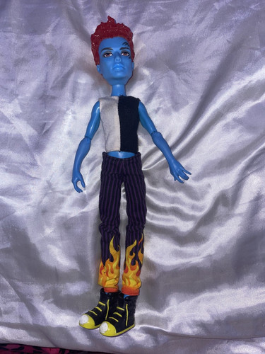 2011 rare monster high holt - monster,