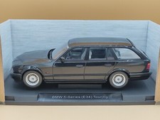 1/18 BMW Série 5 E34 Touring