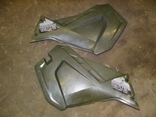 cache latéraux ou flanc