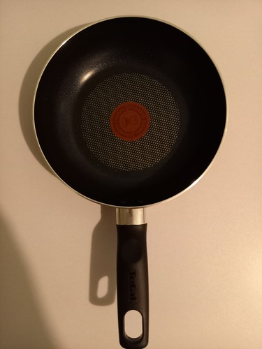 Poêle tefal neuve 18cm - tefal, de