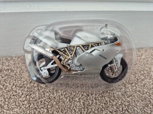 Nouveau ducati supersport - 1/18,