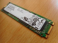 Disque SSD TOSHIBA M.2 2280 SATA 256 Go interne Pc Portable 256 GB OK