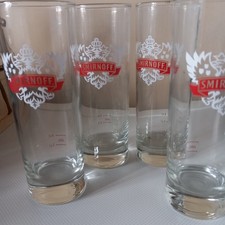 lot 4 verres vodka Smirnoff