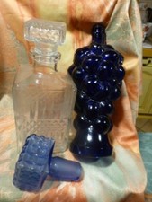 lot=les anciennes carafes   verre +bouchon bleu offert 