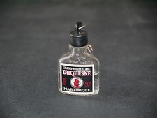 PORTE CLÉ  BOUTEILLE EN VERRE GRAND RHUM BLANC DUQUESNE