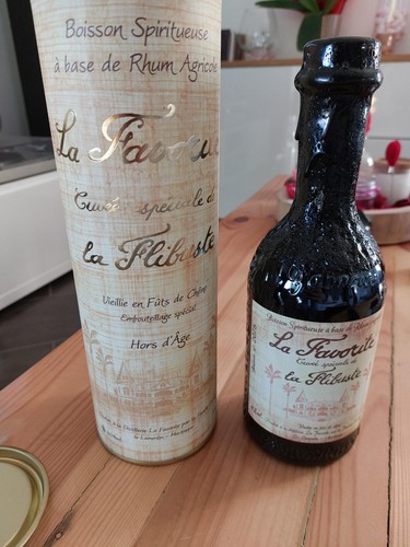 Rhum favorite flibuste 2001 - rhum,