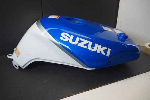 Réservoir carburant suzuki - réservoir,
