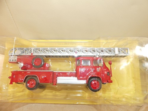 Camion pompiers 041 saviem - n°041,