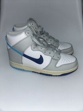 Nike Dunk High SE (GS) Size 39