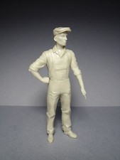 FIGURINE  1/24  POUR  CAMION