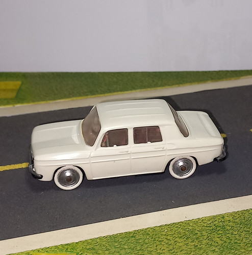 Norev plastique renault 8 - norev,