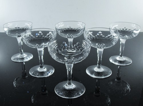 Ancienes verres coupes a - 6,
