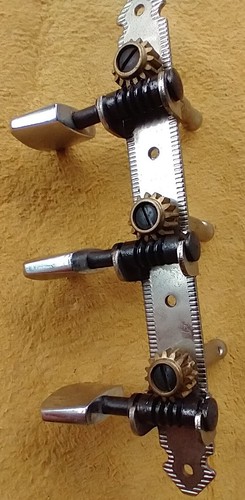 Van ghent tuner vox - tuner, burns