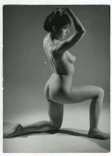 Photo Anonyme Argentique Erotique Jeune Femme Nue Nude Vers 1970