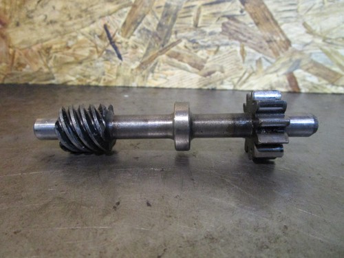 Arbre entrainement pompe - arbre,