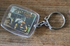 ancien porte cle publicitaire collection FROMAGE CAPRICE DES DIEUX CROTTE DIABLE