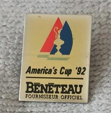 Pins Bateau America's Cup 92