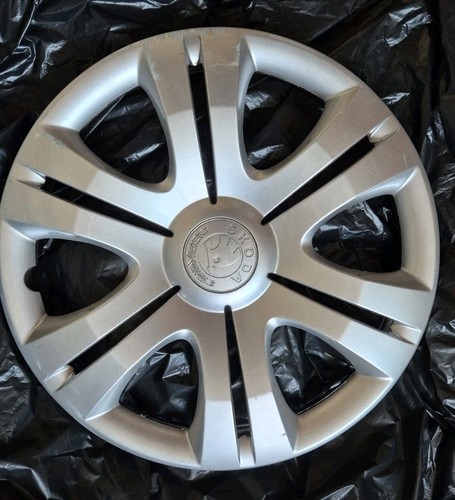 Enjoliveur skoda fabia - fabia, 15
