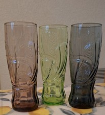 Lot 3 Verres hauts à eau Coca-Cola Macdo 2008 collector , forme papillon/tulipe.