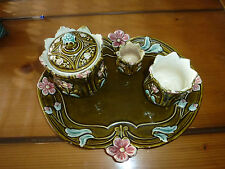 Ancien service à tabac /