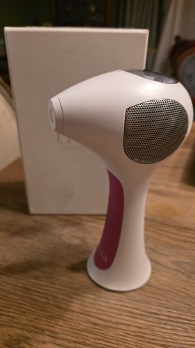 Cosmetic wear tria beauty - tria,