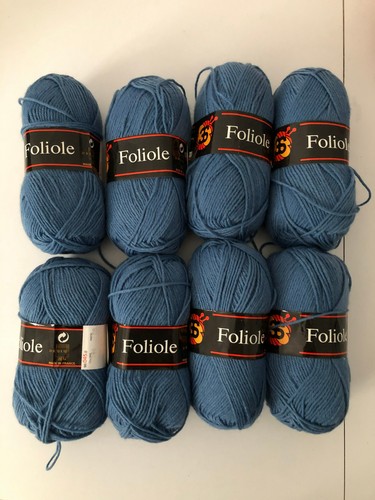 Lot pelotes laine à - de,