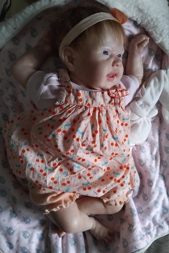 Joli bébé reborn souriante - joli,