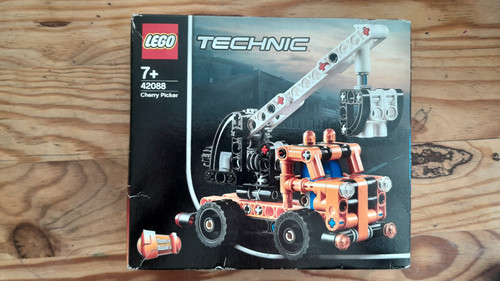 Lego technic 42088 cherry