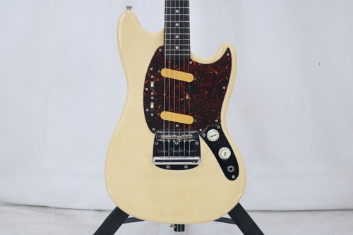 Fender japan mg66 66 vwh - [fender,
