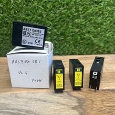 Box of 4 * Schneider Electric