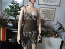 jolie nuisette vintage ou chemise de nuit?jolie dentelle  T42/44  ref  NST424