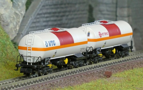 Arnold hn6634 set - arnold, wagons