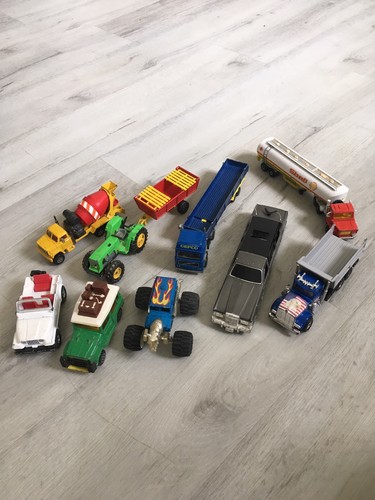 Lot anciens camions - camions, et