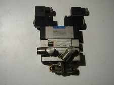 Distributeur pneumatique FESTO