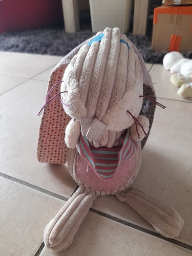 Doudou peluche lapin les - peluche,