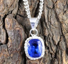 Naturel 8.30 CT Coussin London