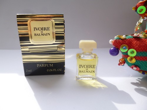 Ancienne jolie miniature - jolie,