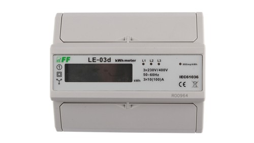 Compteur électrique triphasé