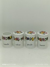 Série de 4 petit Pot a épices  Porcelaine de Paris décor les quatre saisons