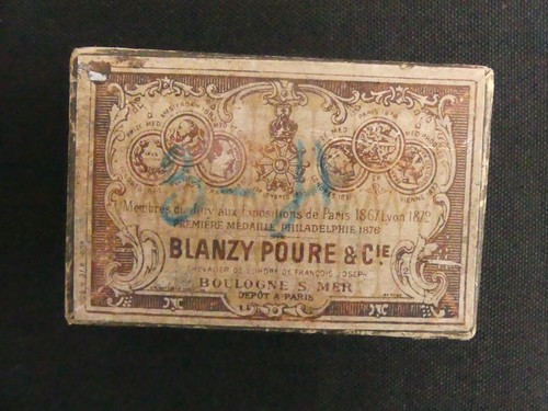 Boite plumes blanzy poure - plumes,