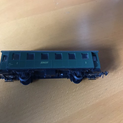 Piko voiture 2eme classe - :,