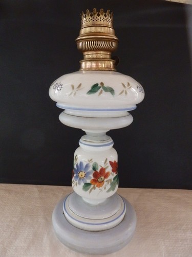 Ancienne lampe petrole - ancienne, a