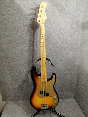 Guitare basse électrique