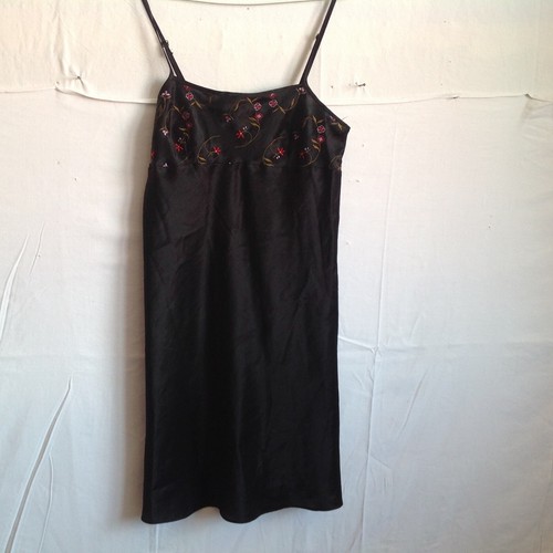 Nuisette etam rn - , _