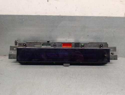 P8200288816d tableau bord - tableau,