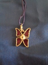 Pendentif Yves Saint Laurent